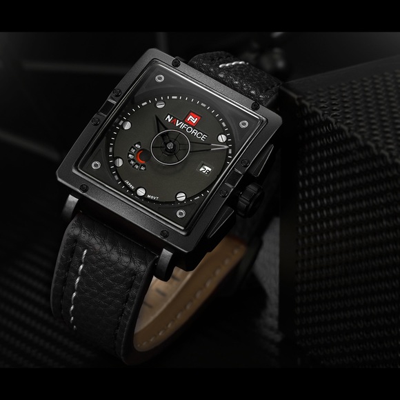 Watch - Picture 7 of 7